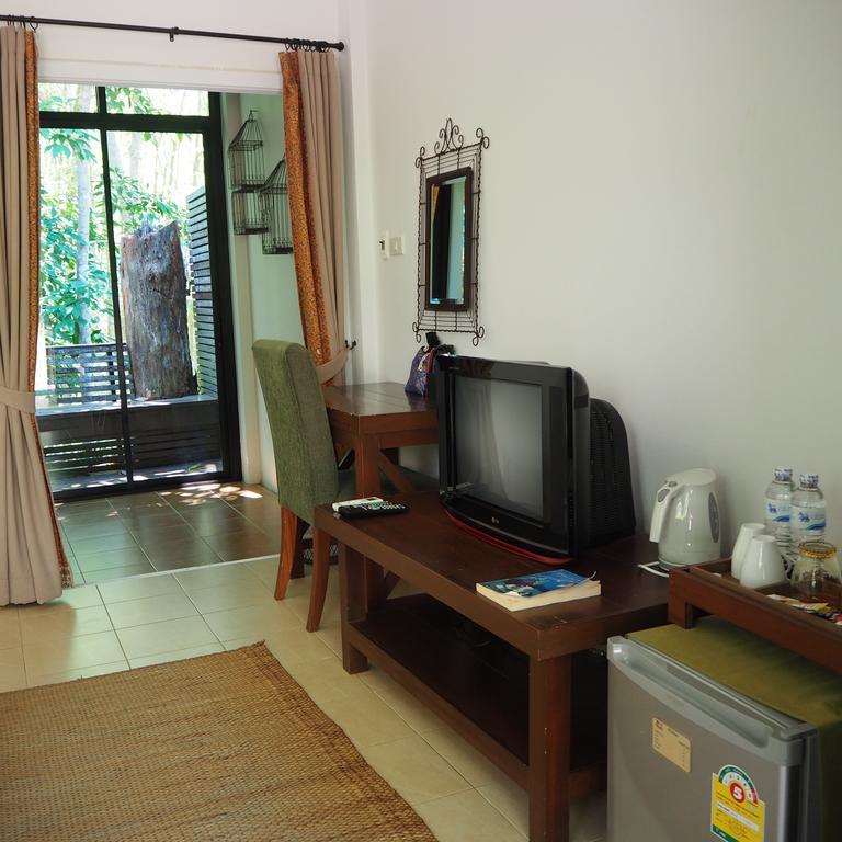 The Blue Sky Resort @ Ranong Esterno foto